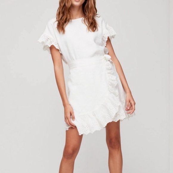 Wilfred Dresses & Skirts - Aritzia Wilfred Ninette Dress m new